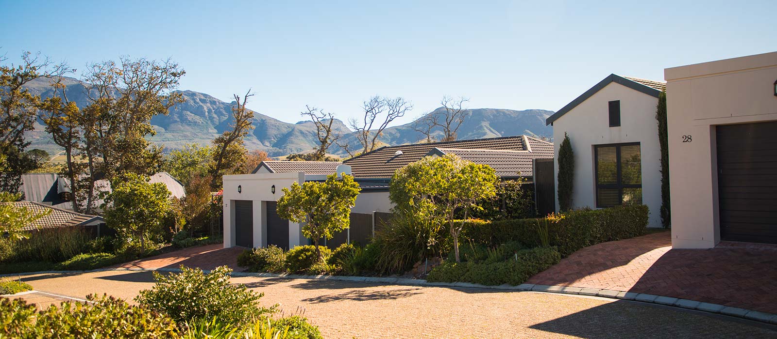 Home to a vibrant community of active and dynamic retirees, Evergreen Bergvliet is one of our most exclusive villages.