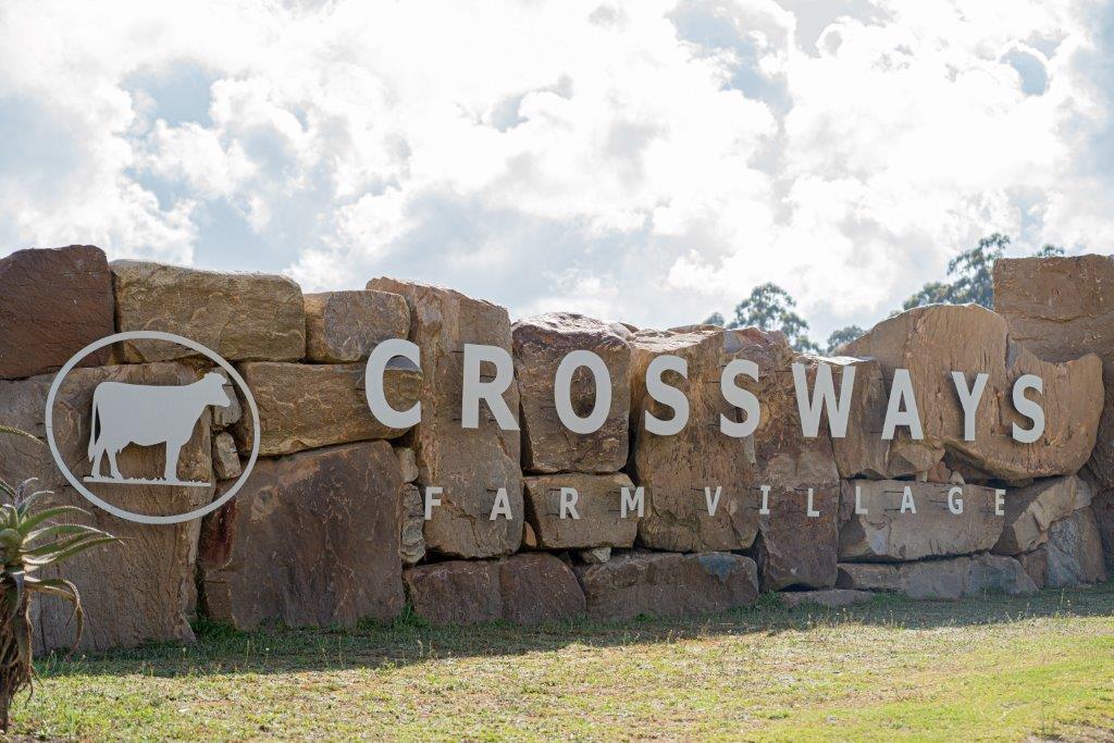 Crossways Farm Village is a ’Town’ with its own municipality, water and electricity management, agricultural land, commercial offerings and residential opportunities. Dr Chris Mulder the visionary behind Thesen Islands and the Eastern Cape Provincial Government collaborated to develop South Africa's first Rural New Town  outside the conventional 