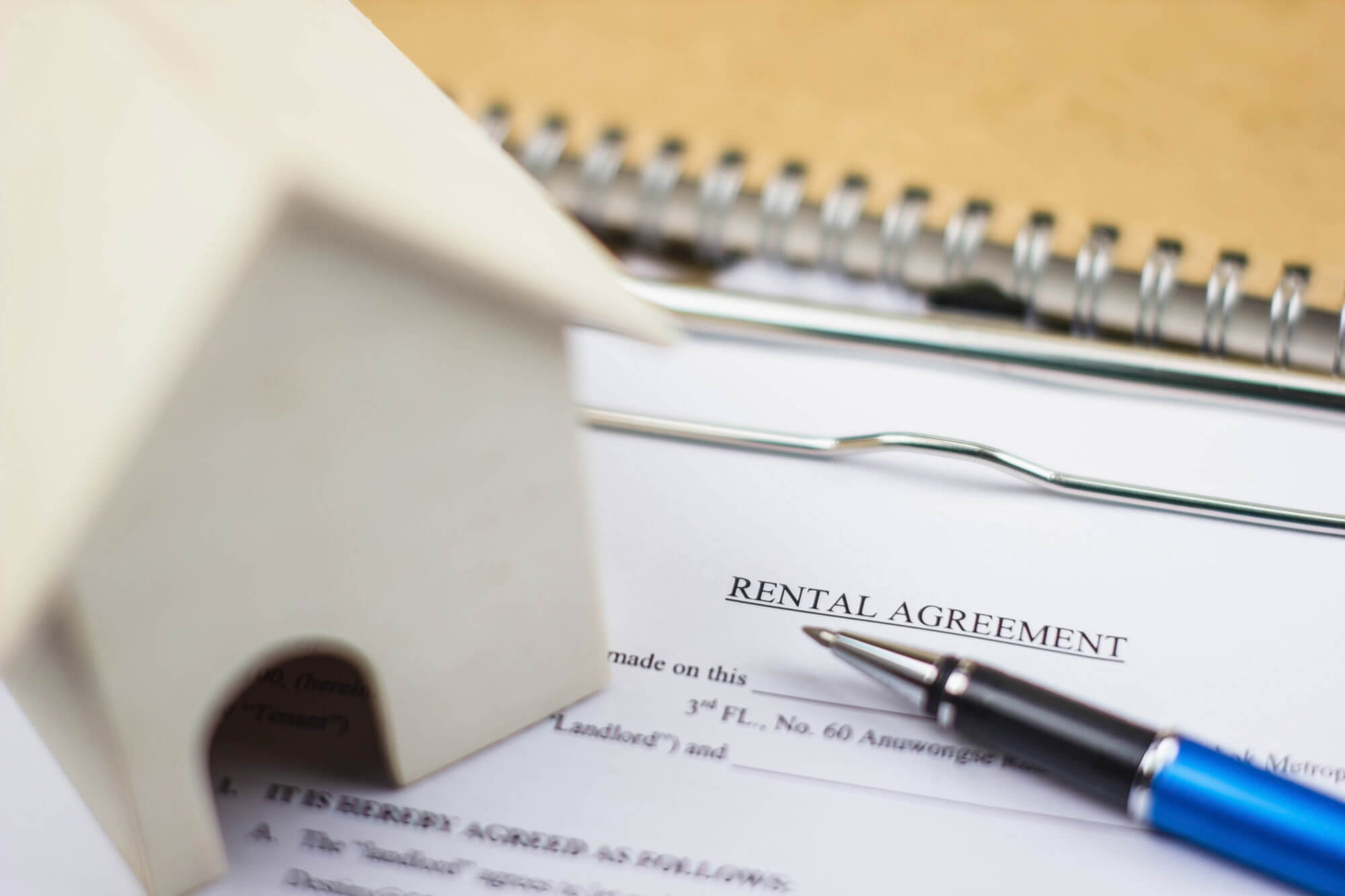 Buying a property for rental is a big investment that is not without risk. So, can rental guarantees sweeten the deal? Rental income is key for investors, so developers offer rental guarantees as a way to entice investors to sign on the dotted line. A rental guarantee is usually a net return that a developer promises to pay an investor purchasing a buy-to-let property.