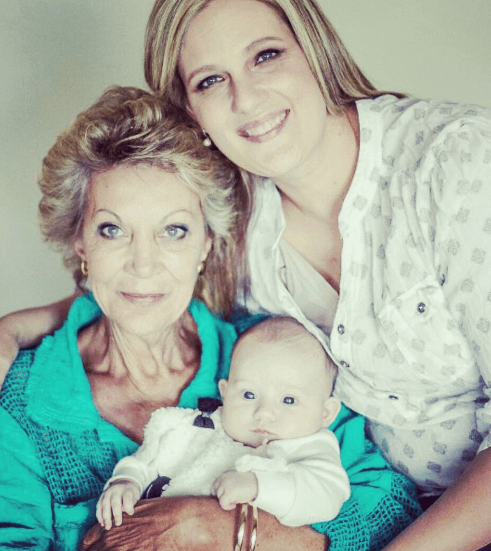Charleen with her mom and Miannay