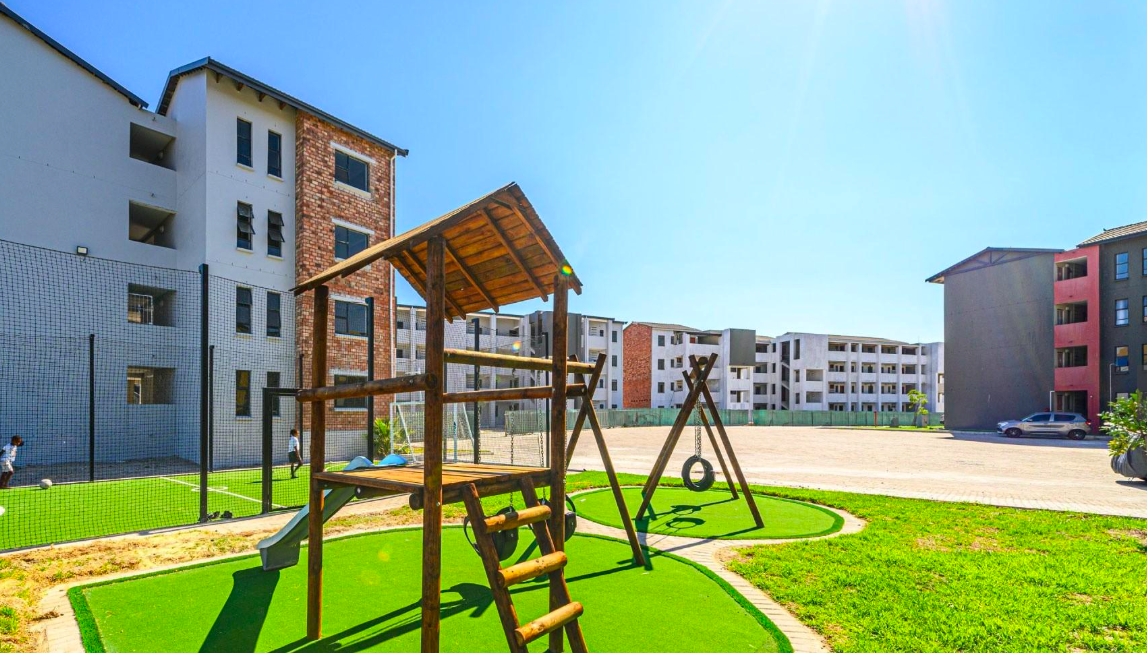 Sunset Village West